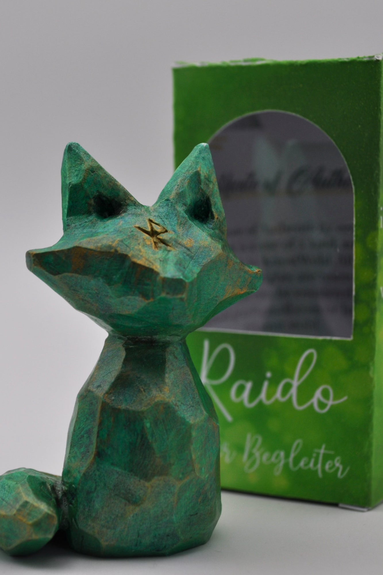 Wächterfiguren Isar und Raido